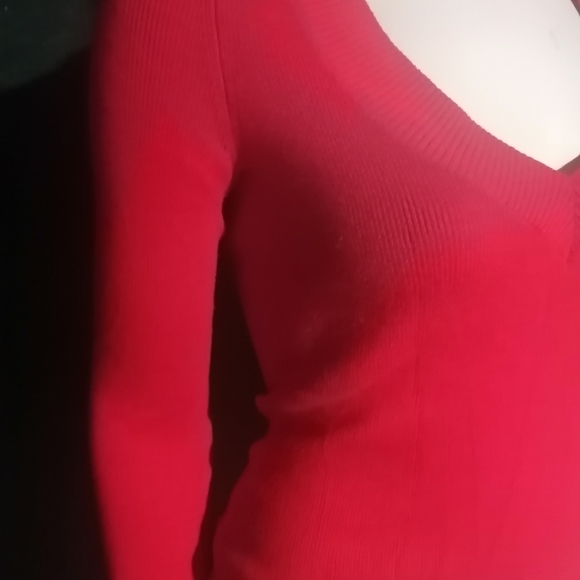 Express vneck sweater top - Picture 2 of 6